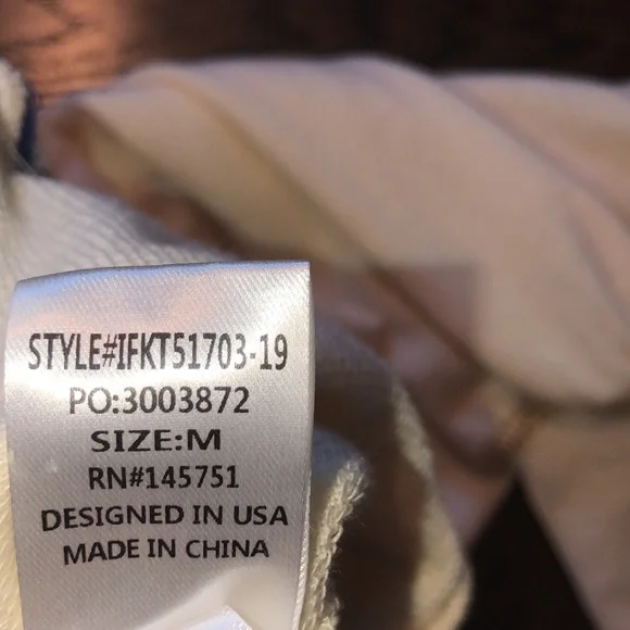 Fantastic Fawn nutcracker sequin top size medium - Picture 7 of 9